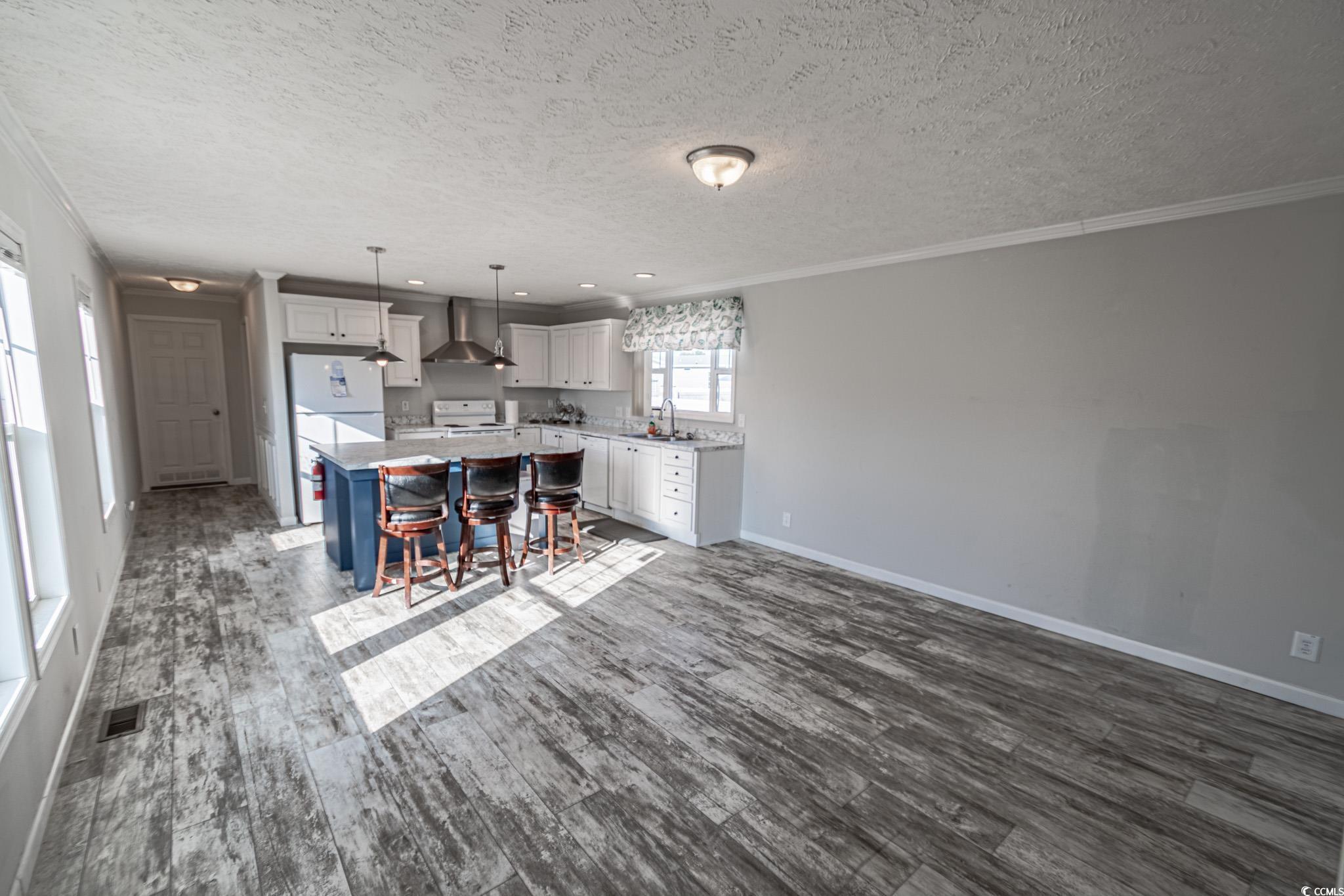 223 Air Stream Drive Myrtle Beach, SC 29577 - Photo 4 of 22