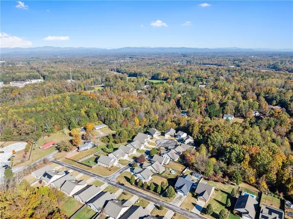 $299,900 | 204 Sugar Maple Drive, Cornelia, GA 30531