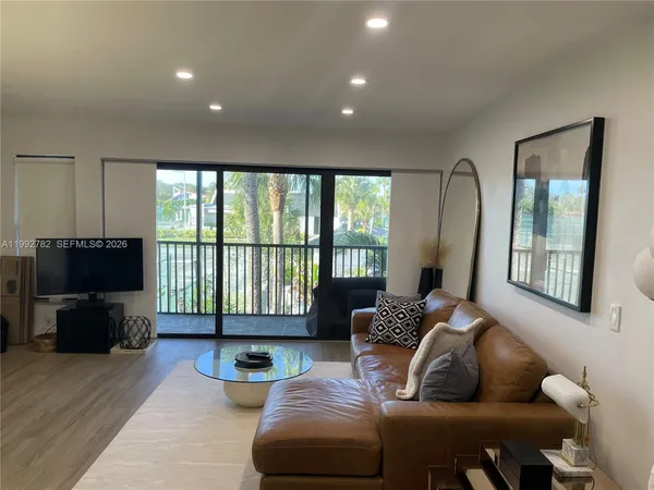 $2,500 | 1605 Highway 1, Unit 206V3, Jupiter, FL 33477