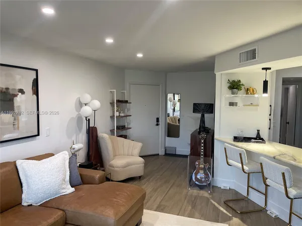 $2,500 | 1605 Highway 1, Unit 206V3, Jupiter, FL 33477