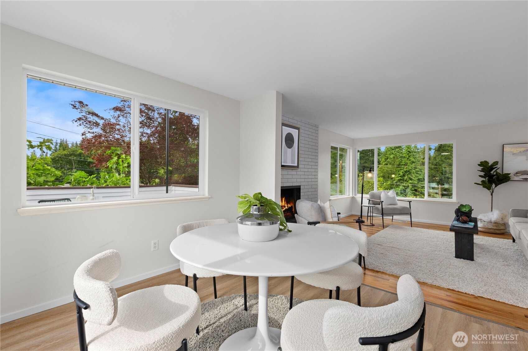 8716 Main Street Edmonds, WA 98026 - Photo 14 of 40 Gallery Image 14