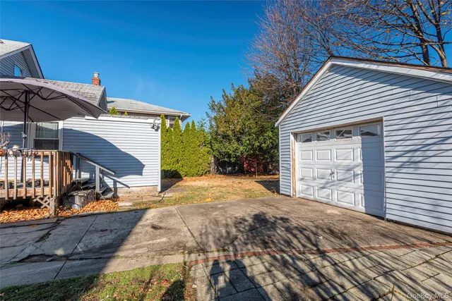 $869,999 | 155 McKee Street, Floral Park, NY 11001