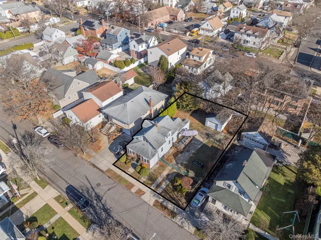 $869,999 | 155 McKee Street, Floral Park, NY 11001