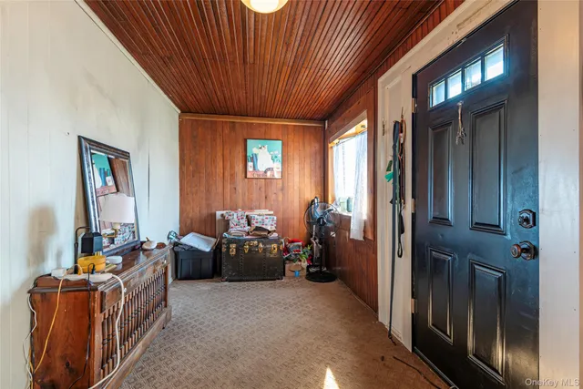 $869,999 | 155 McKee Street, Floral Park, NY 11001