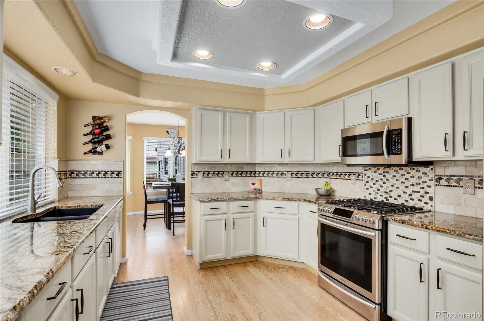 9168 Roadrunner Street Highlands Ranch, CO 80129 - Photo 12 of 37 Gallery Image 12