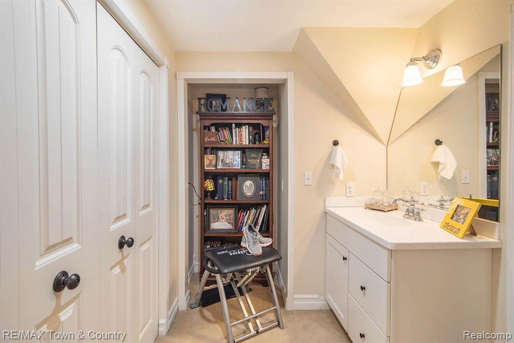 415 West Main Street Flushing, MI 48433 - Photo 30 of 37
