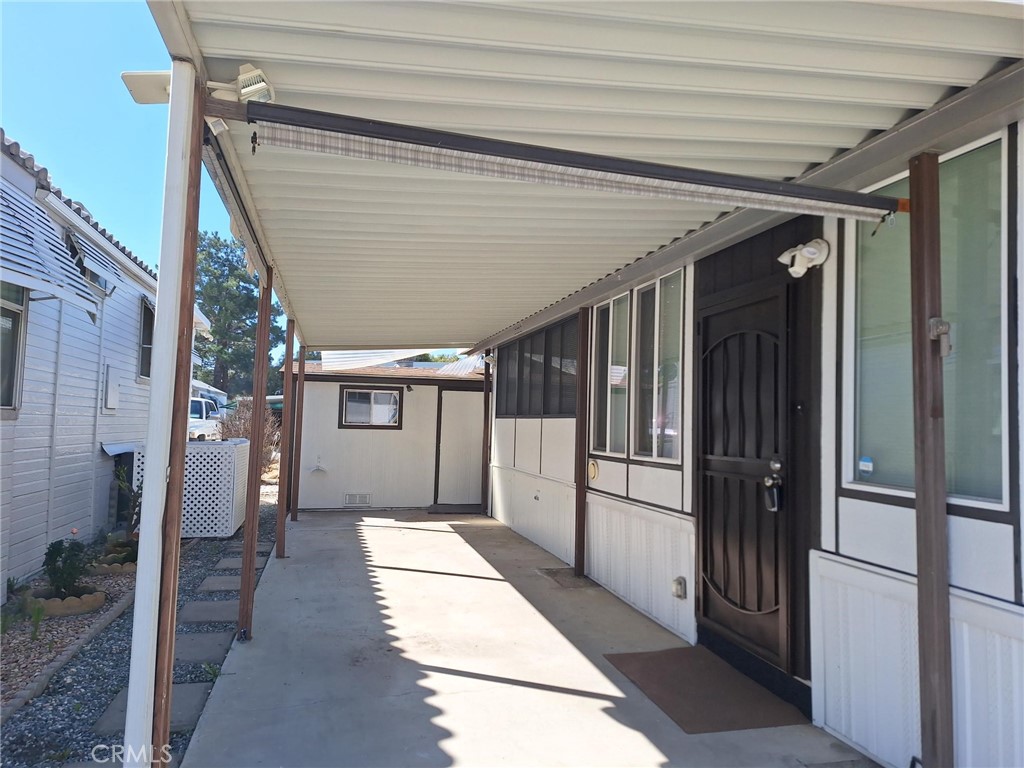 860 Birch Drive San Jacinto, CA 92583 - Photo 12 of 16 a view of a porch