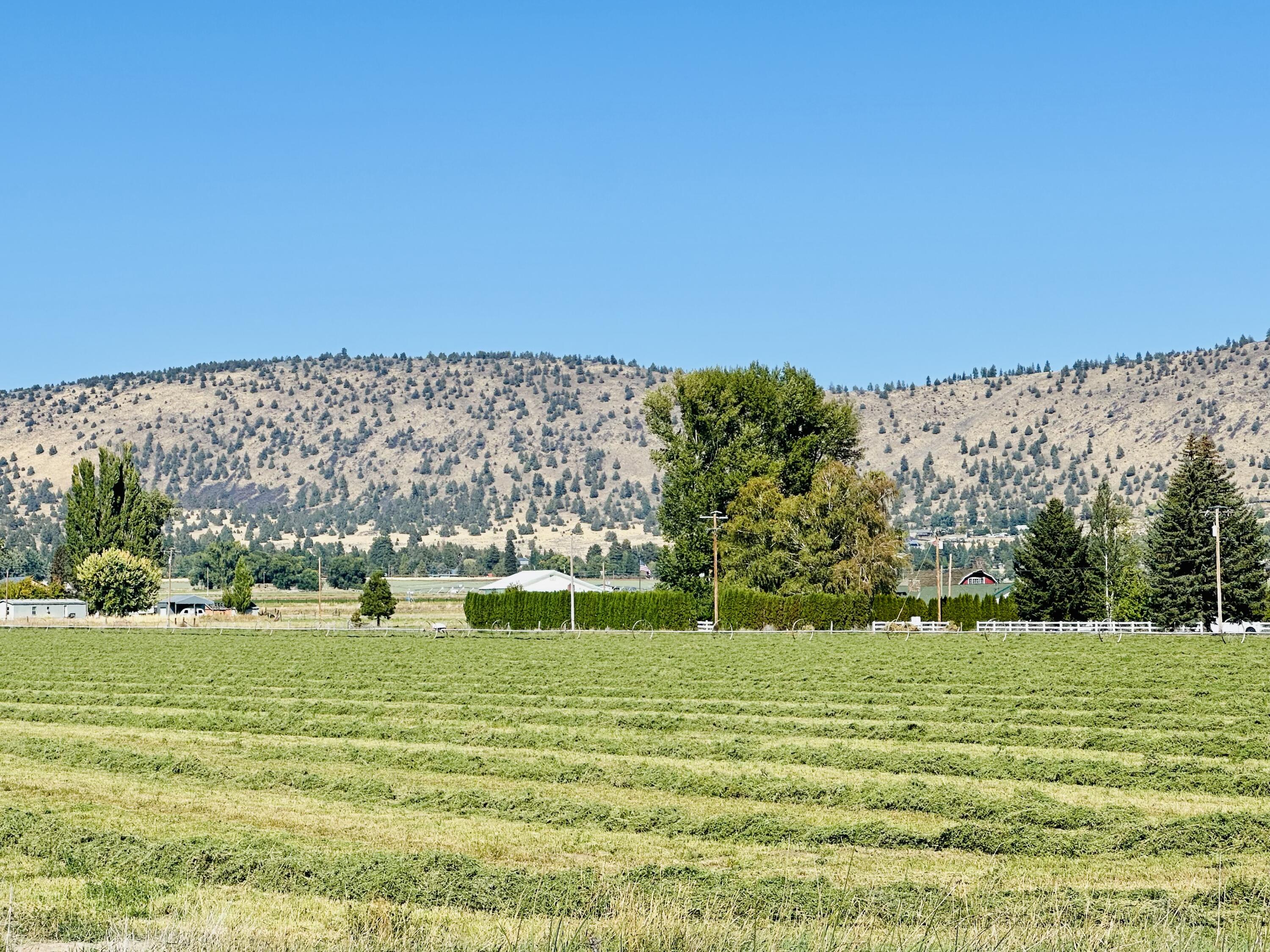 Reeder Road Klamath Falls, OR 97603 - Photo 15 of 20 IMG_1365