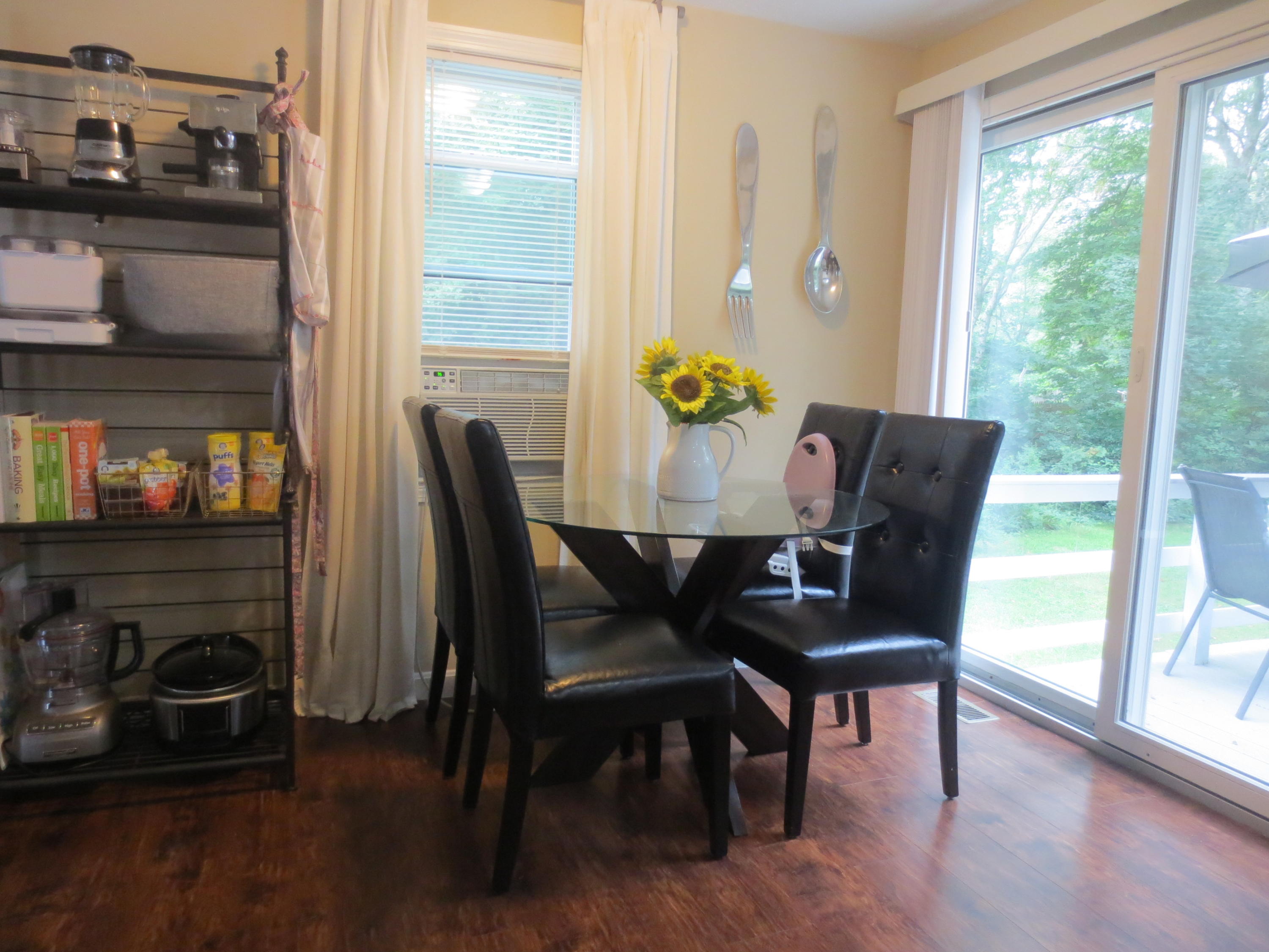 35 Stage Coach Road Centerville, MA 02632 - Photo 11 of 29 a dining room with furniture and window