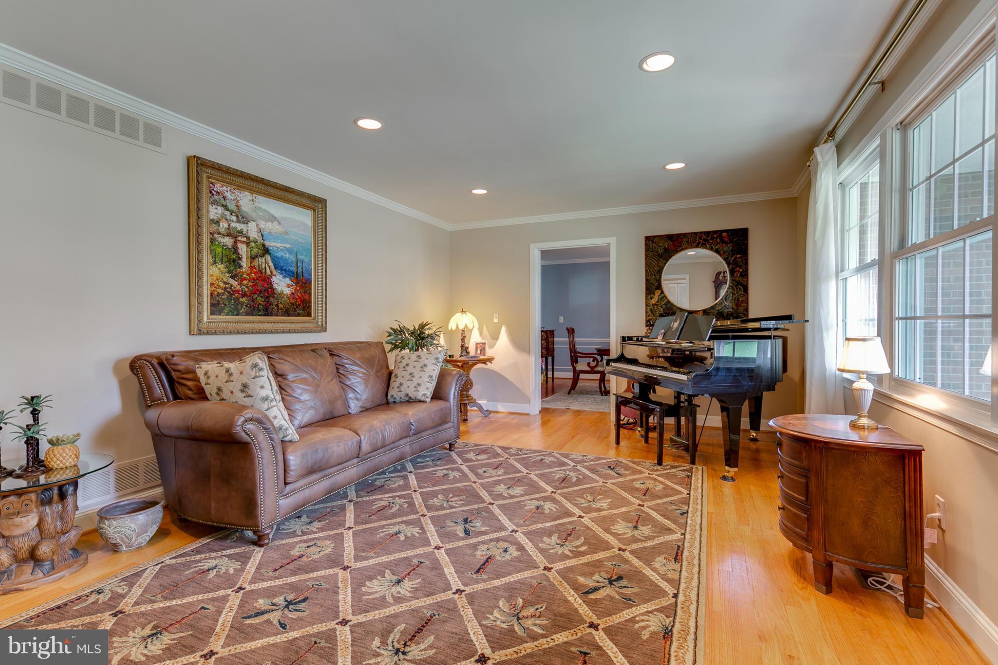 1617 Pot Spring Road Lutherville-Timonium, MD 21093 - Photo 9 of 28 Family Room