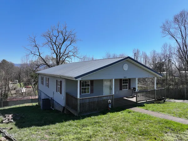 $250,000 | 950 Kingsport Highway, Greeneville, TN 37745