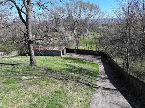 $250,000 | 950 Kingsport Highway, Greeneville, TN 37745