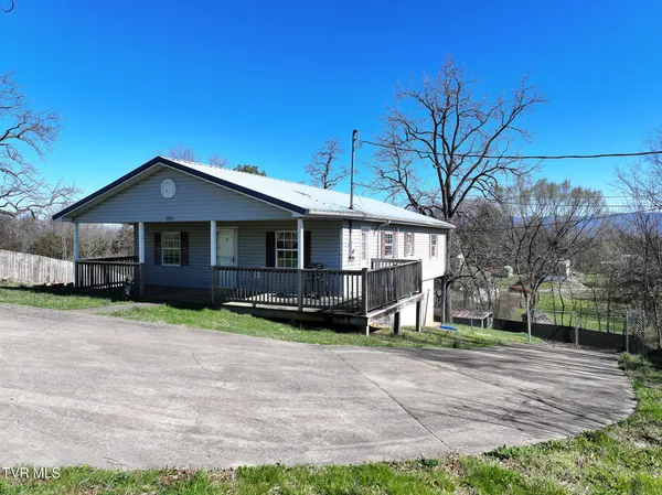 $250,000 | 950 Kingsport Highway, Greeneville, TN 37745