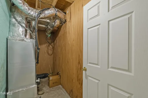 $250,000 | 950 Kingsport Highway, Greeneville, TN 37745