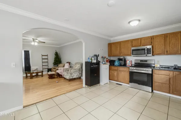 $250,000 | 950 Kingsport Highway, Greeneville, TN 37745