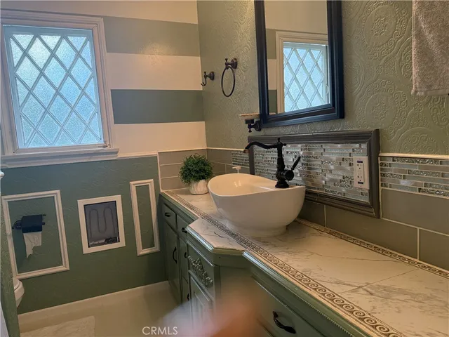 a view of a room with workspace