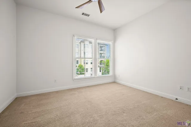 $3,000 | 998 Stanford Avenue, Unit 308, Baton Rouge, LA 70808