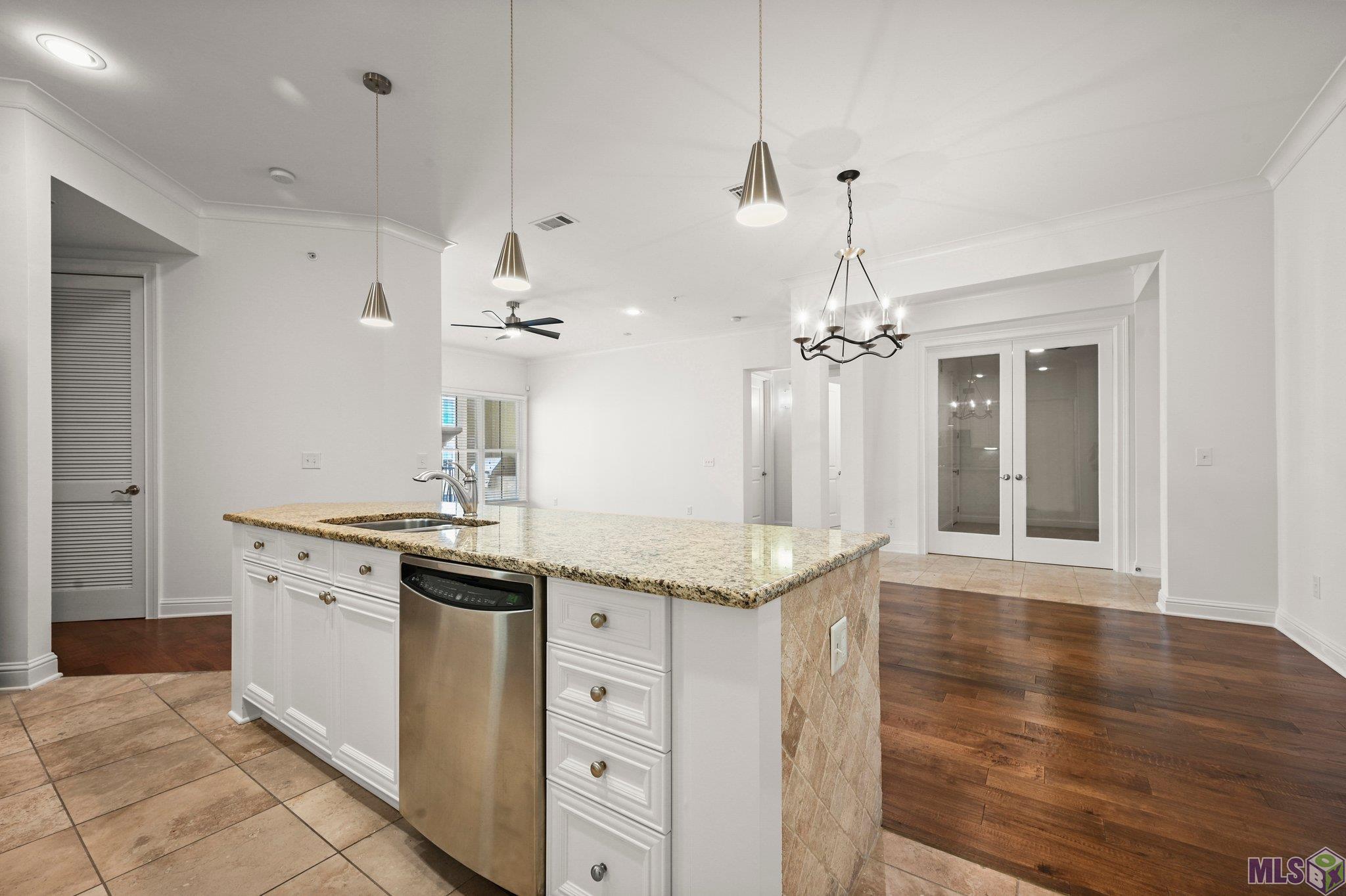 998 Stanford Avenue, Unit 308 Baton Rouge, LA 70808 - Photo 4 of 15