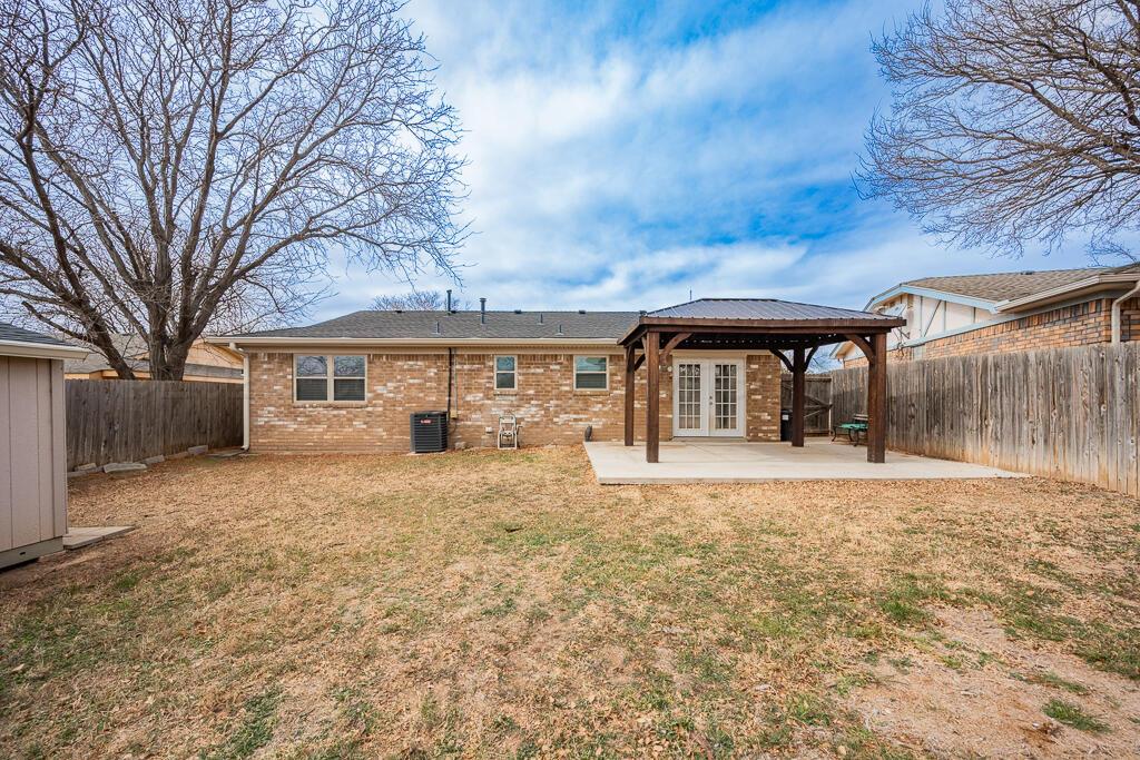 5207 Susan Drive Amarillo, TX 79110 - Photo 27 of 30 backyard 1