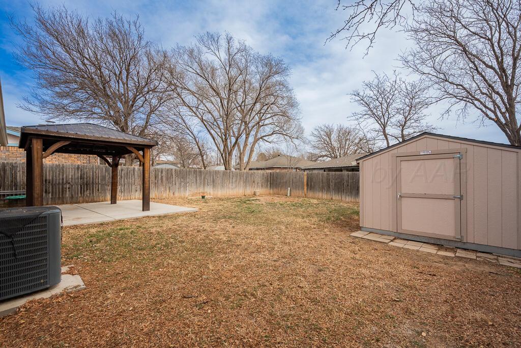 5207 Susan Drive Amarillo, TX 79110 - Photo 30 of 30 backyard 5