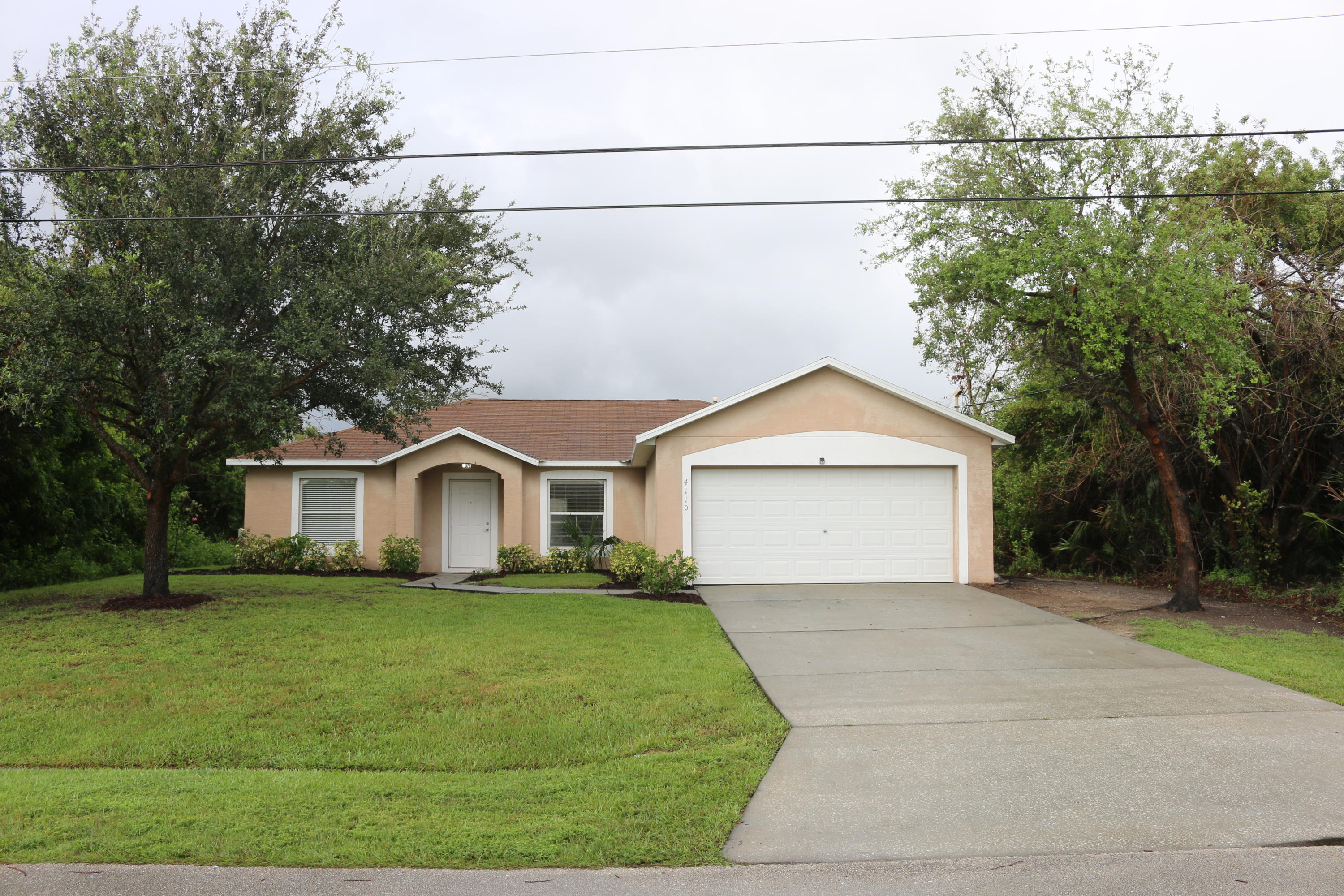 4110 Southwest Jarmer Road Port St. Lucie, FL 34953 - Photo 1 of 19 IMG_8556