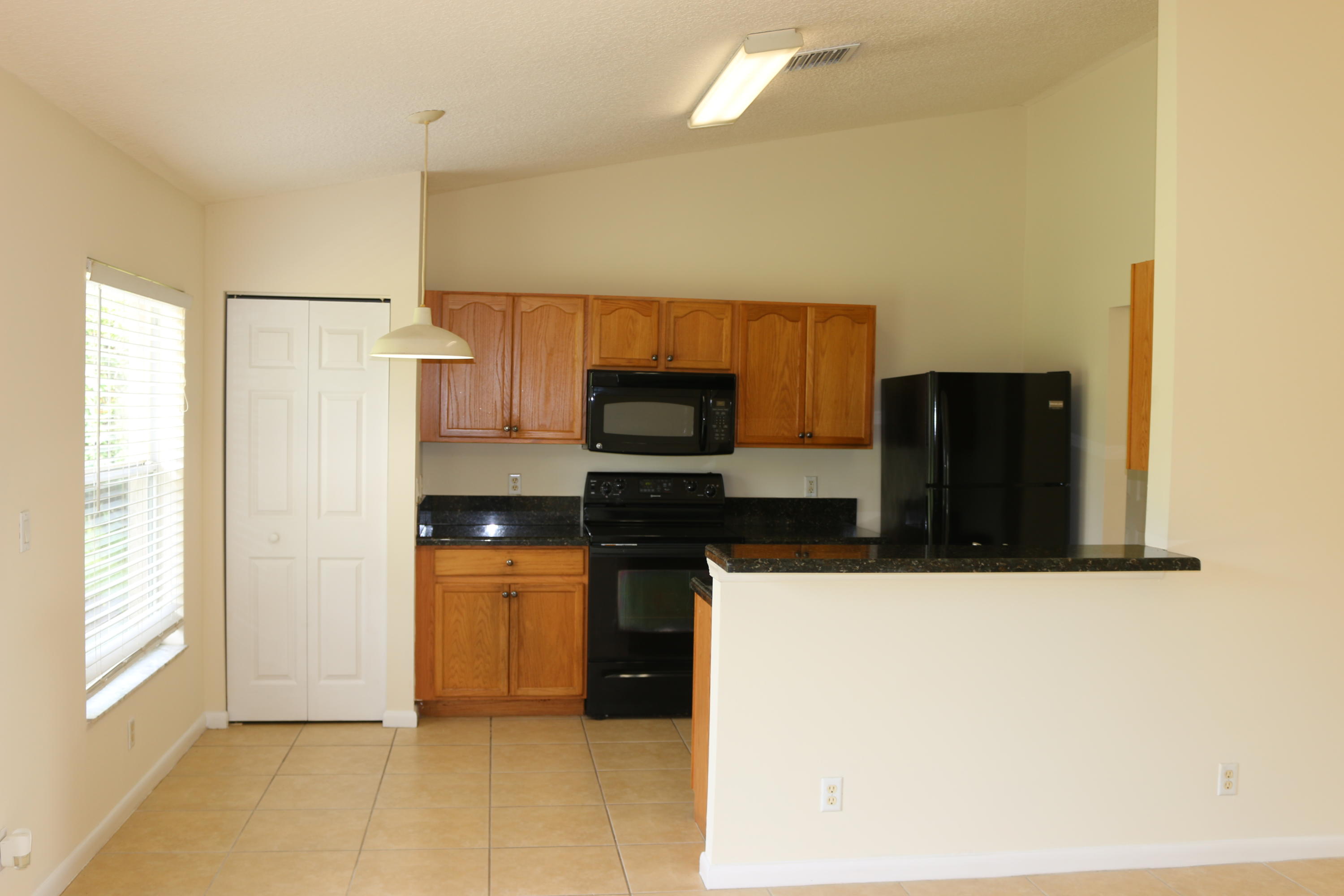 4110 Southwest Jarmer Road Port St. Lucie, FL 34953 - Photo 9 of 19 IMG_8589