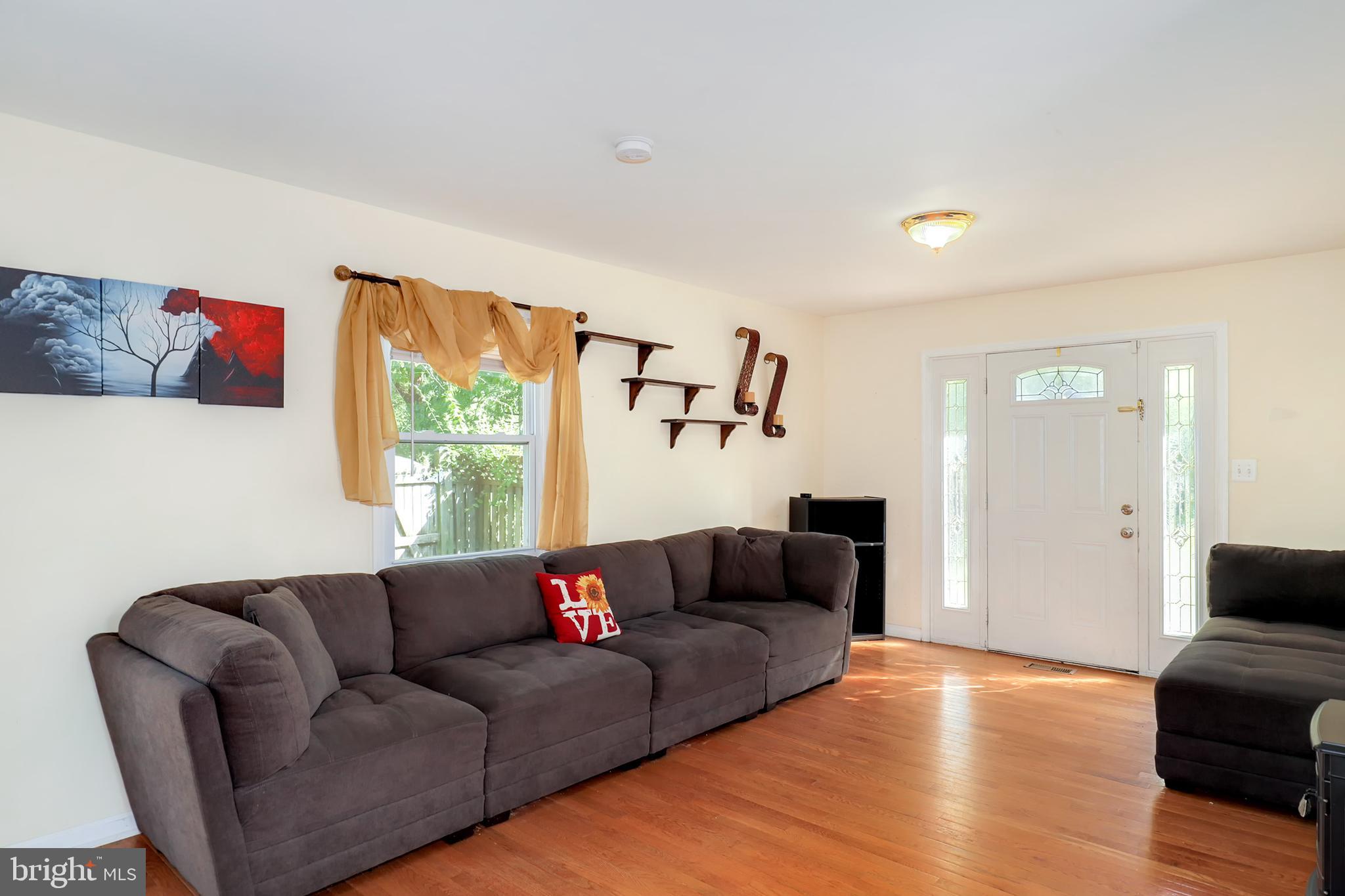 1235 Pekin Road Pasadena, MD 21122 - Photo 5 of 34 Gallery Image 5