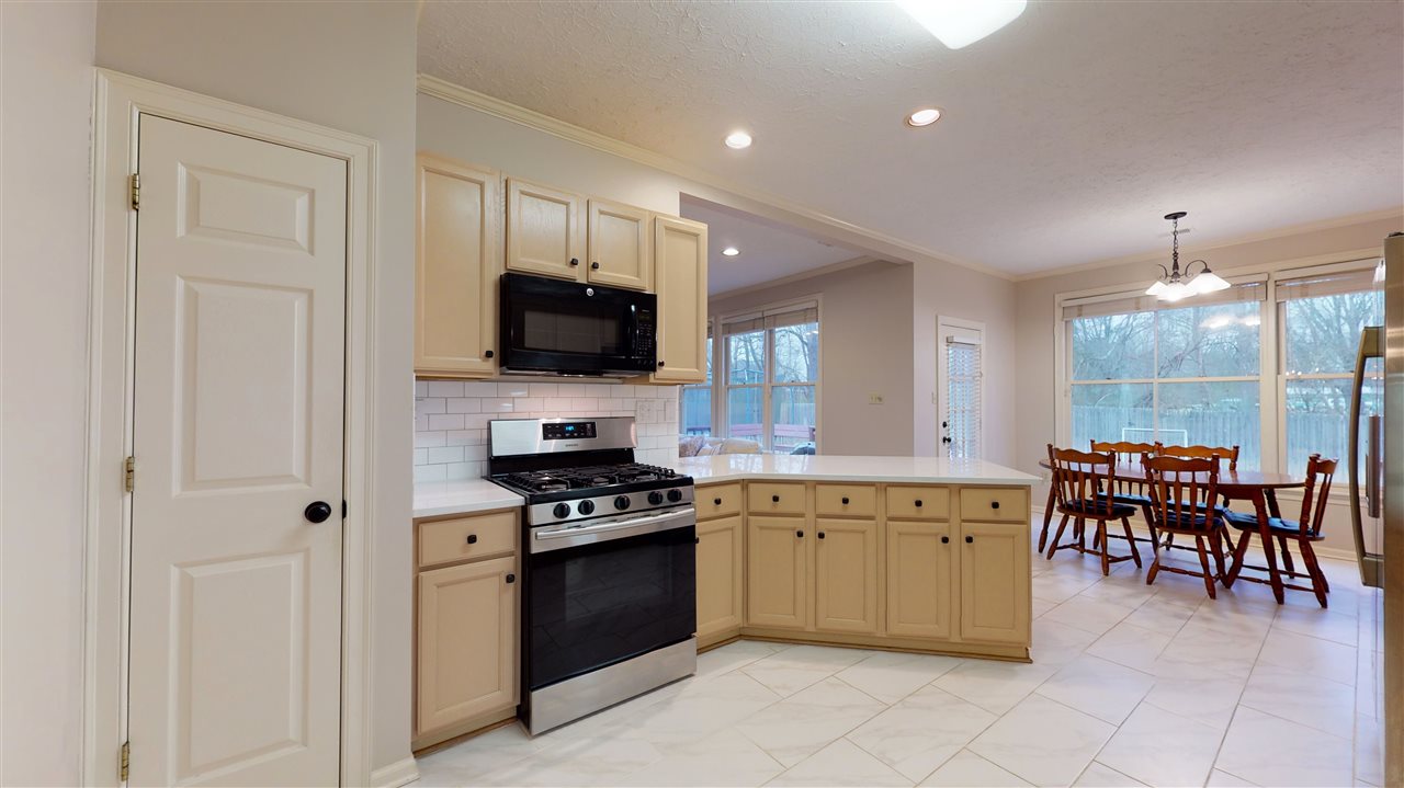 1125 Macon Ridge Drive Collierville, TN 38017 - Photo 3 of 25 Gallery Image 3