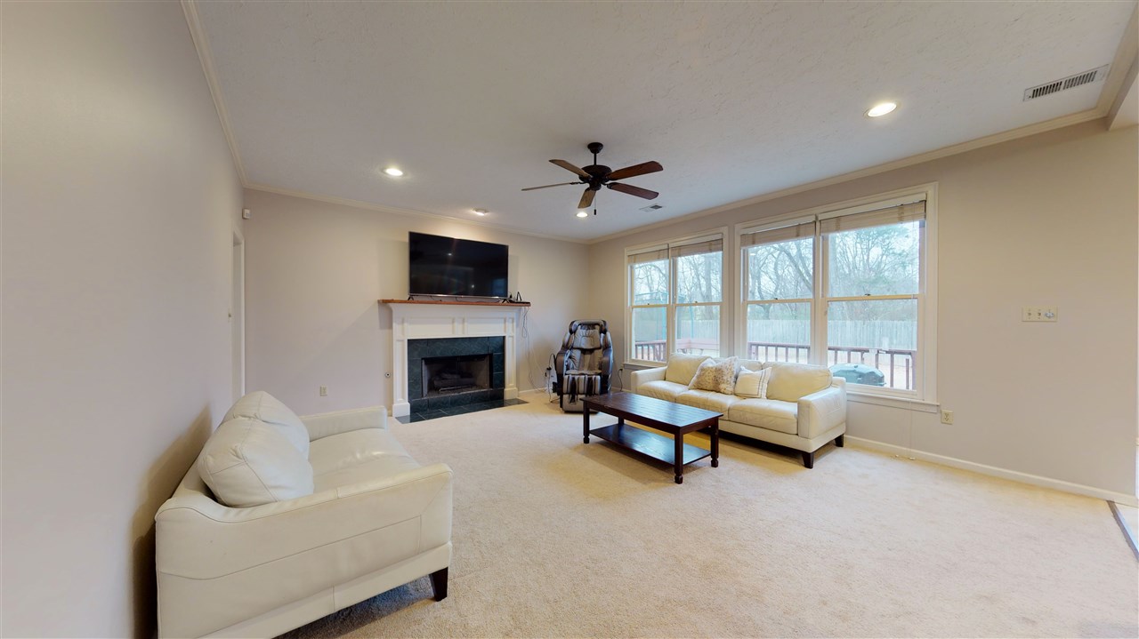1125 Macon Ridge Drive Collierville, TN 38017 - Photo 4 of 25 Gallery Image 4