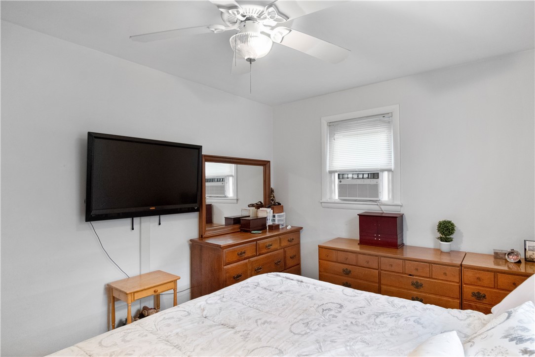 62 Stage Coach Road Portsmouth, RI 02871 - Photo 16 of 22