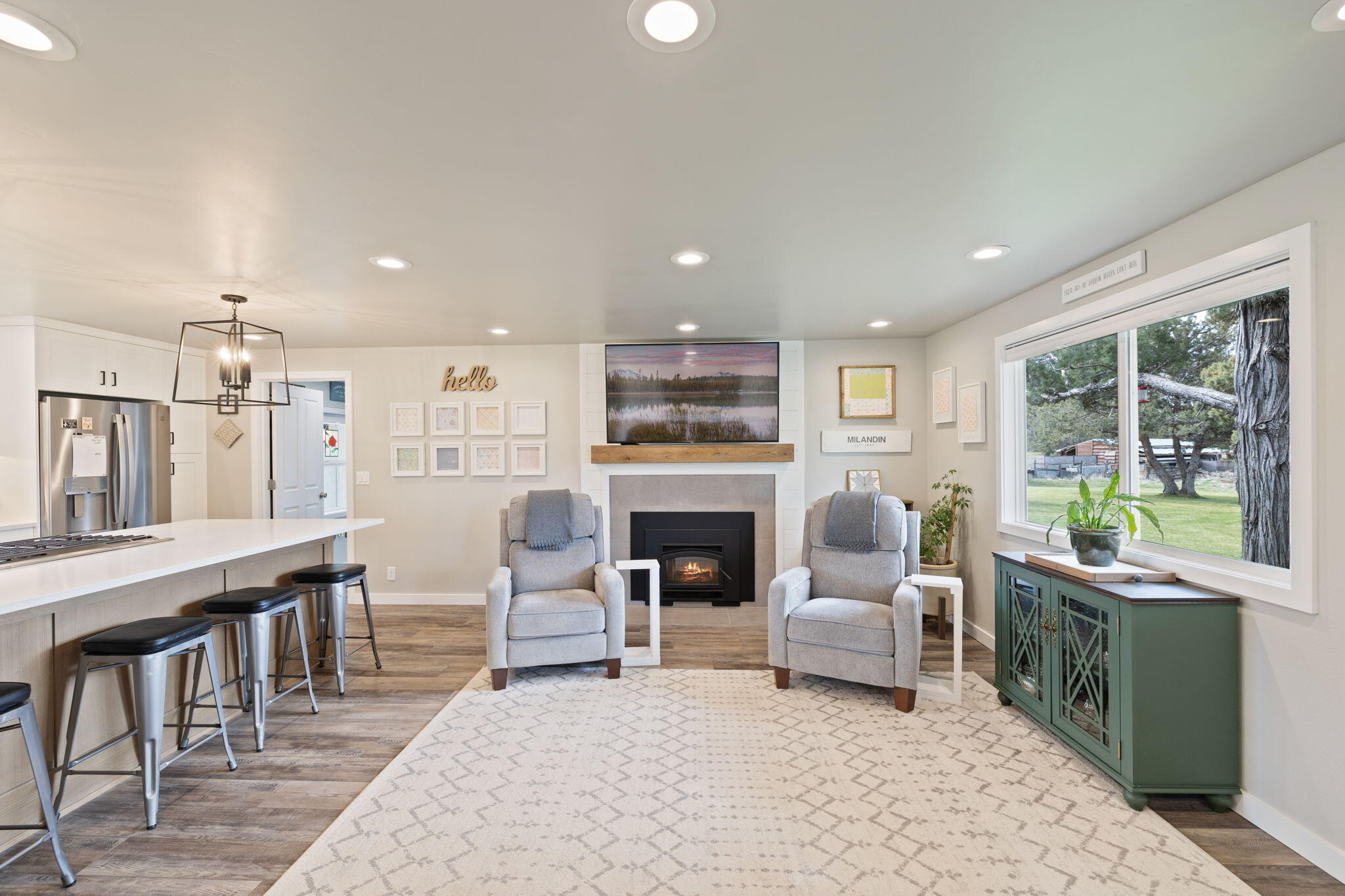 62315 Deer Trail Road Bend, OR 97701 - Photo 11 of 60 41-web-or-mls-Riley Visuals-41