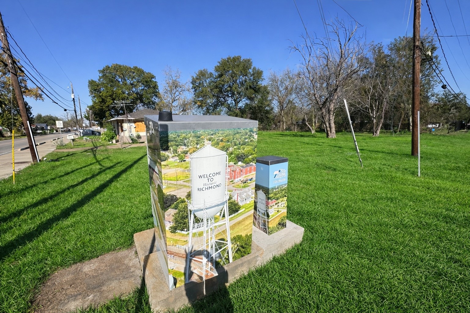 206 Collins Road Richmond, TX 77469 - Photo 3 of 3 a view of a table and chairs in the garden