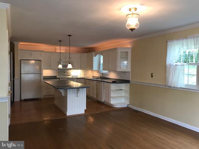 40 Clay Slate Road Oley, PA 19547 - Photo 8 of 20 Kitchen from Dining area