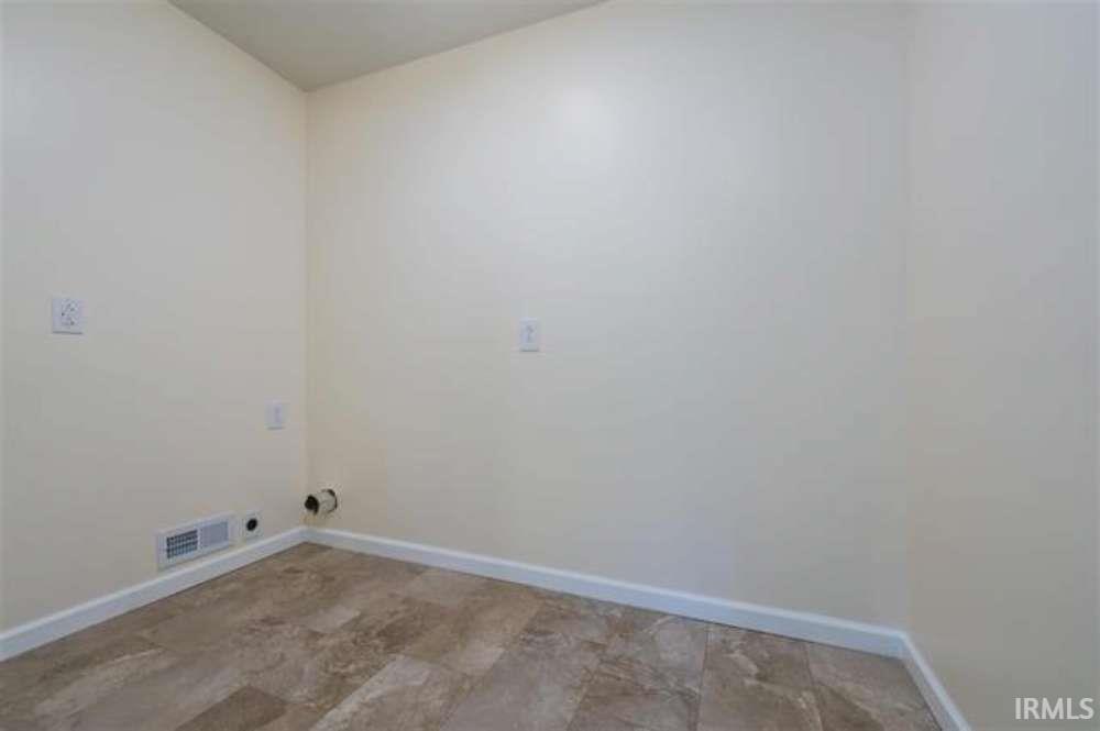 10577 Dalton Road Hagerstown, IN 47346 - Photo 29 of 42