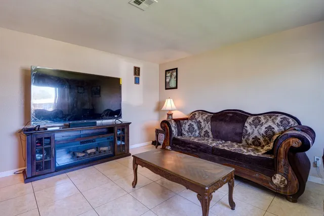 $379,900 | 6555 Eden Avenue, Winton, CA 95388