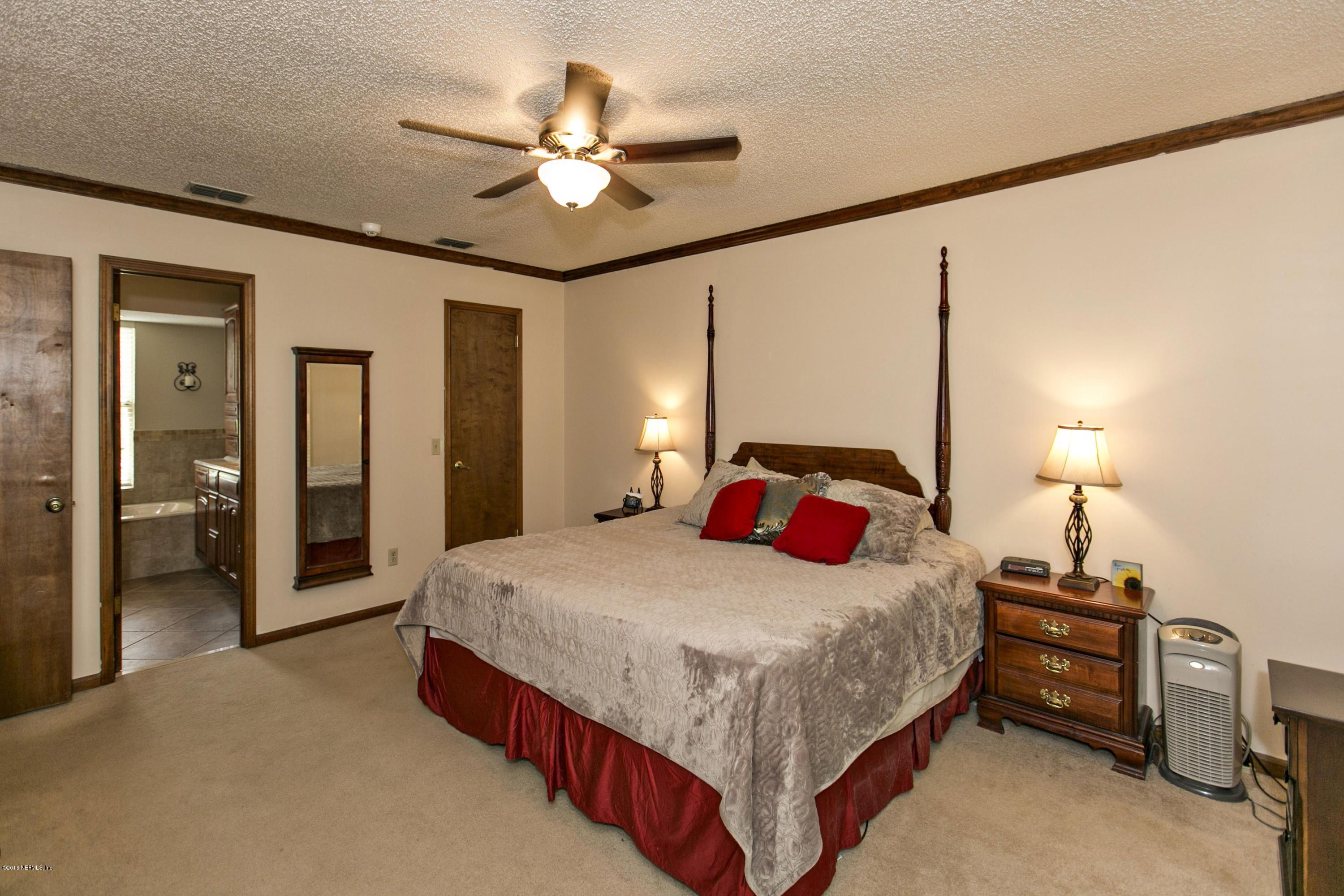 3268 Marbon Road Jacksonville, FL 32223 - Photo 13 of 27 013_Master