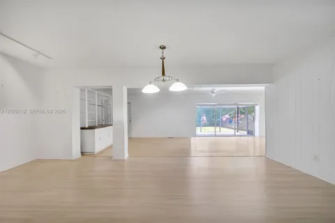 $1,399,000 | 6760 Southwest 62nd Terrace, South Miami, FL 33143