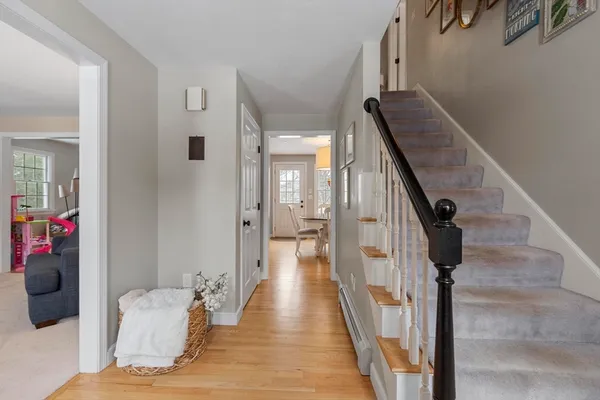 $740,000 | 99 Flagler Drive, Holden, MA 01520