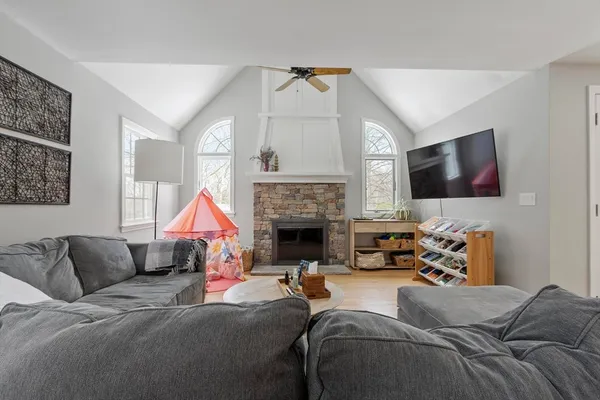 $740,000 | 99 Flagler Drive, Holden, MA 01520