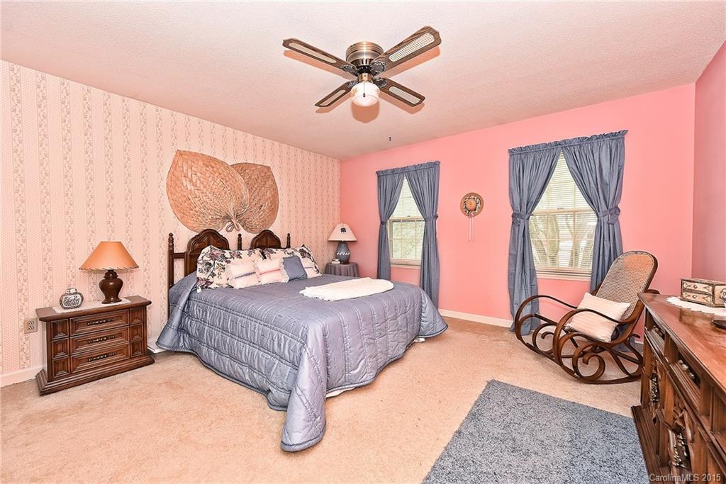 7324 Ricewell Road Charlotte, NC 28226 - Photo 13 of 23 Gallery Image 13