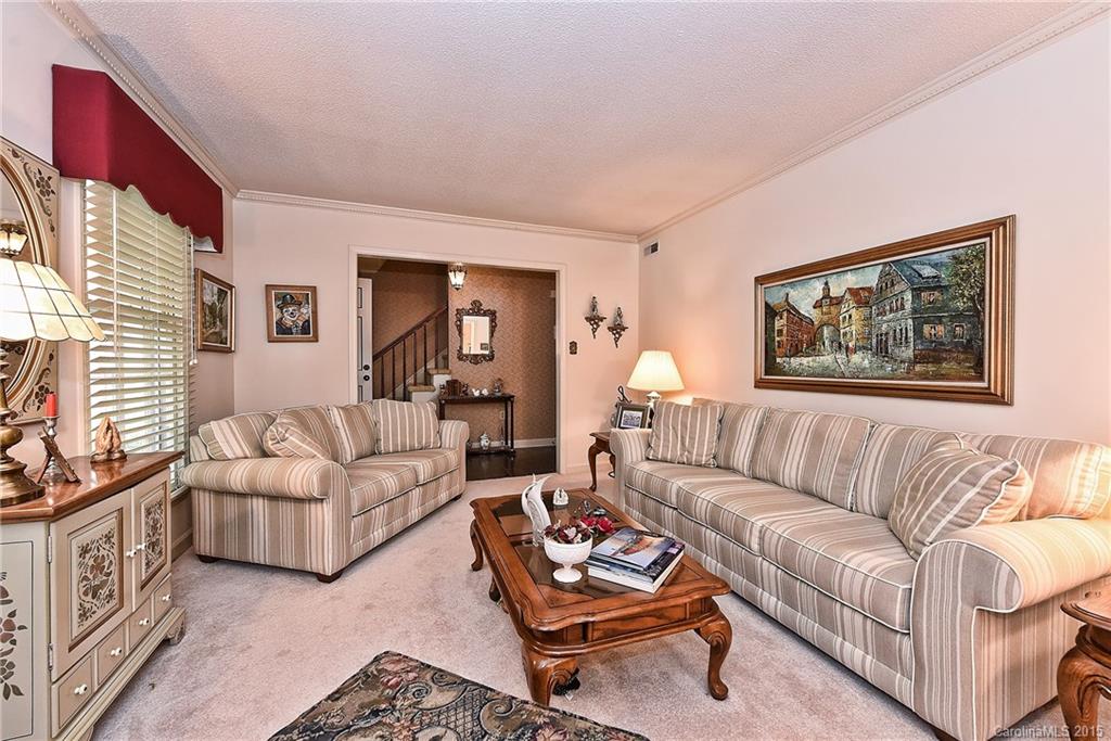7324 Ricewell Road Charlotte, NC 28226 - Photo 5 of 23 Gallery Image 5