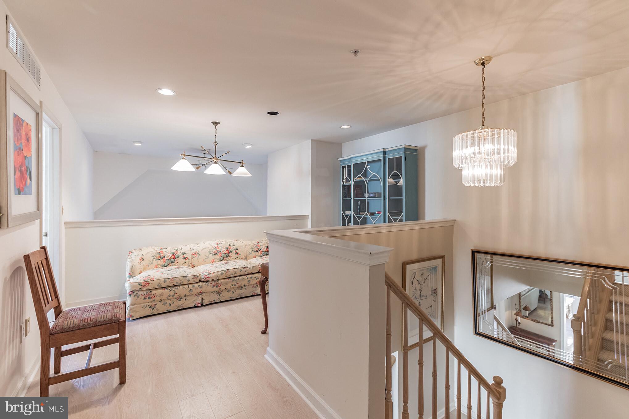 10 Clwyd Road Bala Cynwyd, PA 19004 - Photo 14 of 26 SECOND FLOOR DEN/OFFICE