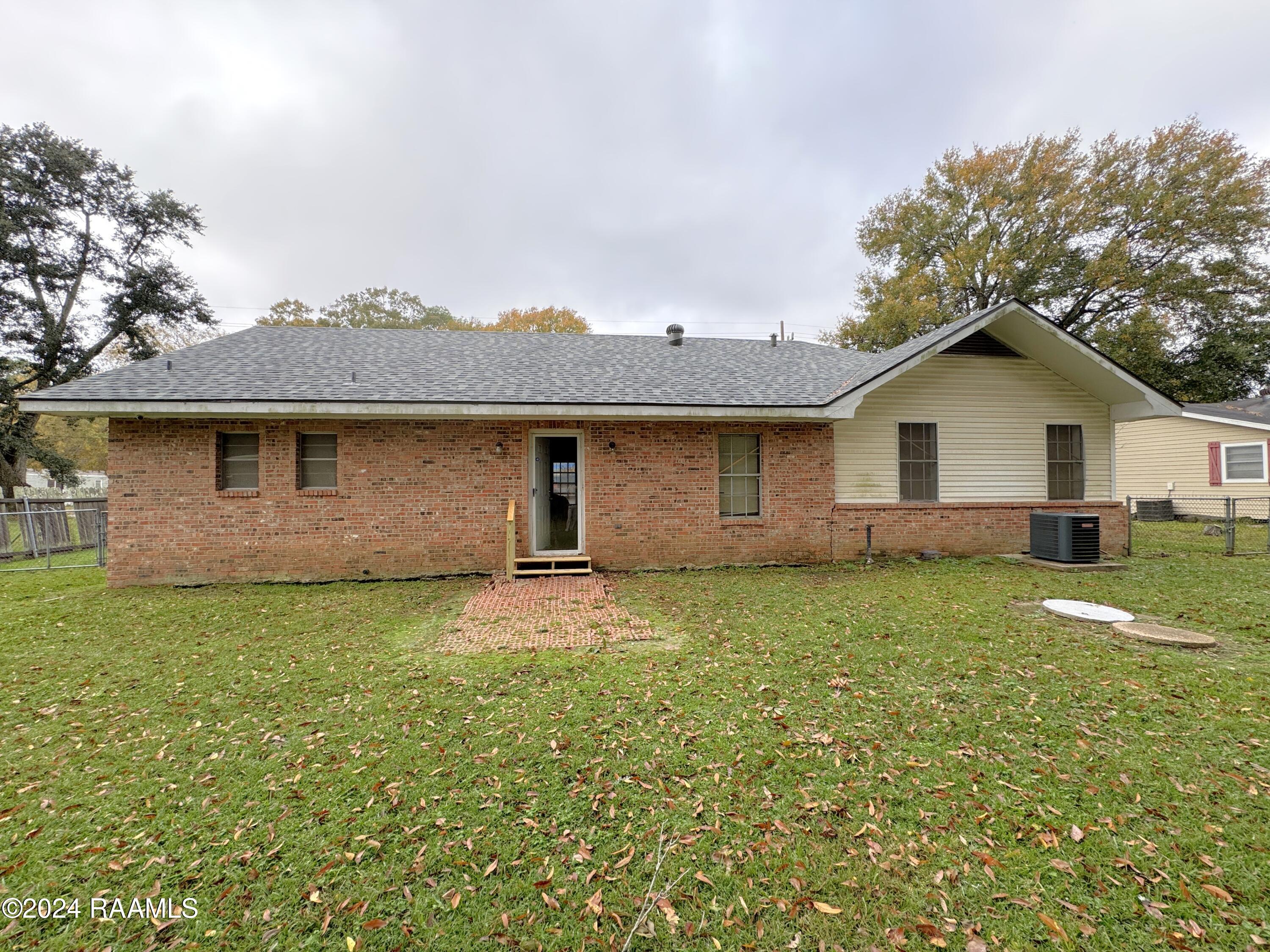 203 Lithcote Road Ville Platte, LA 70586 - Photo 33 of 37 2024-12-16_10-39-44_611