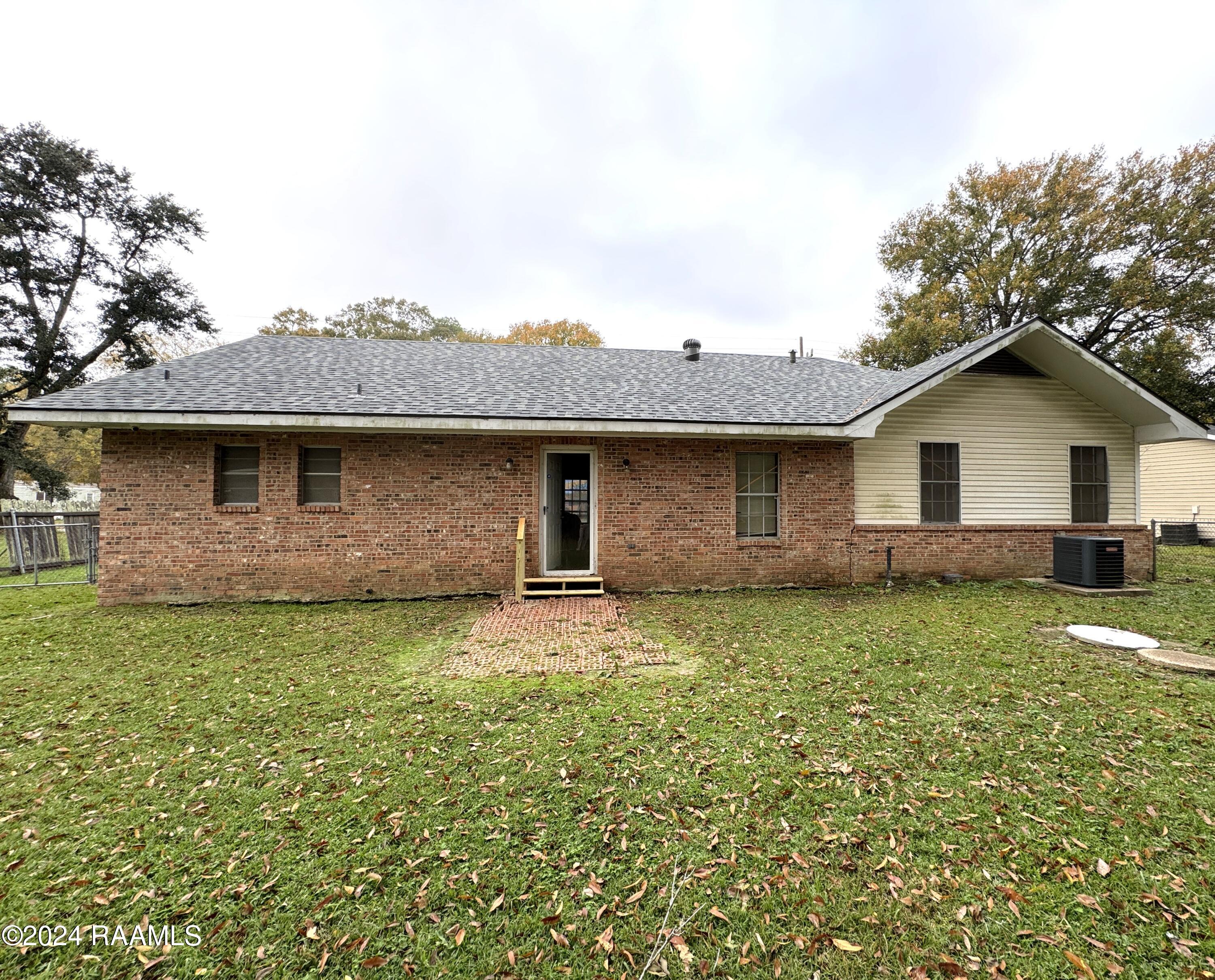 203 Lithcote Road Ville Platte, LA 70586 - Photo 34 of 37 2024-12-16_10-39-41_369