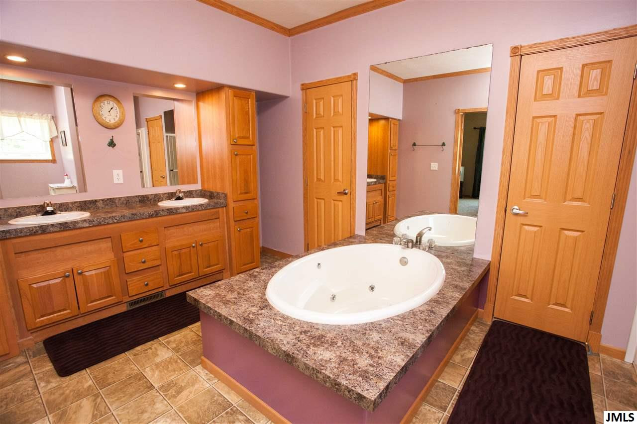 5093 Ruby Road Jackson, MI 49201 - Photo 14 of 29 Photo 14