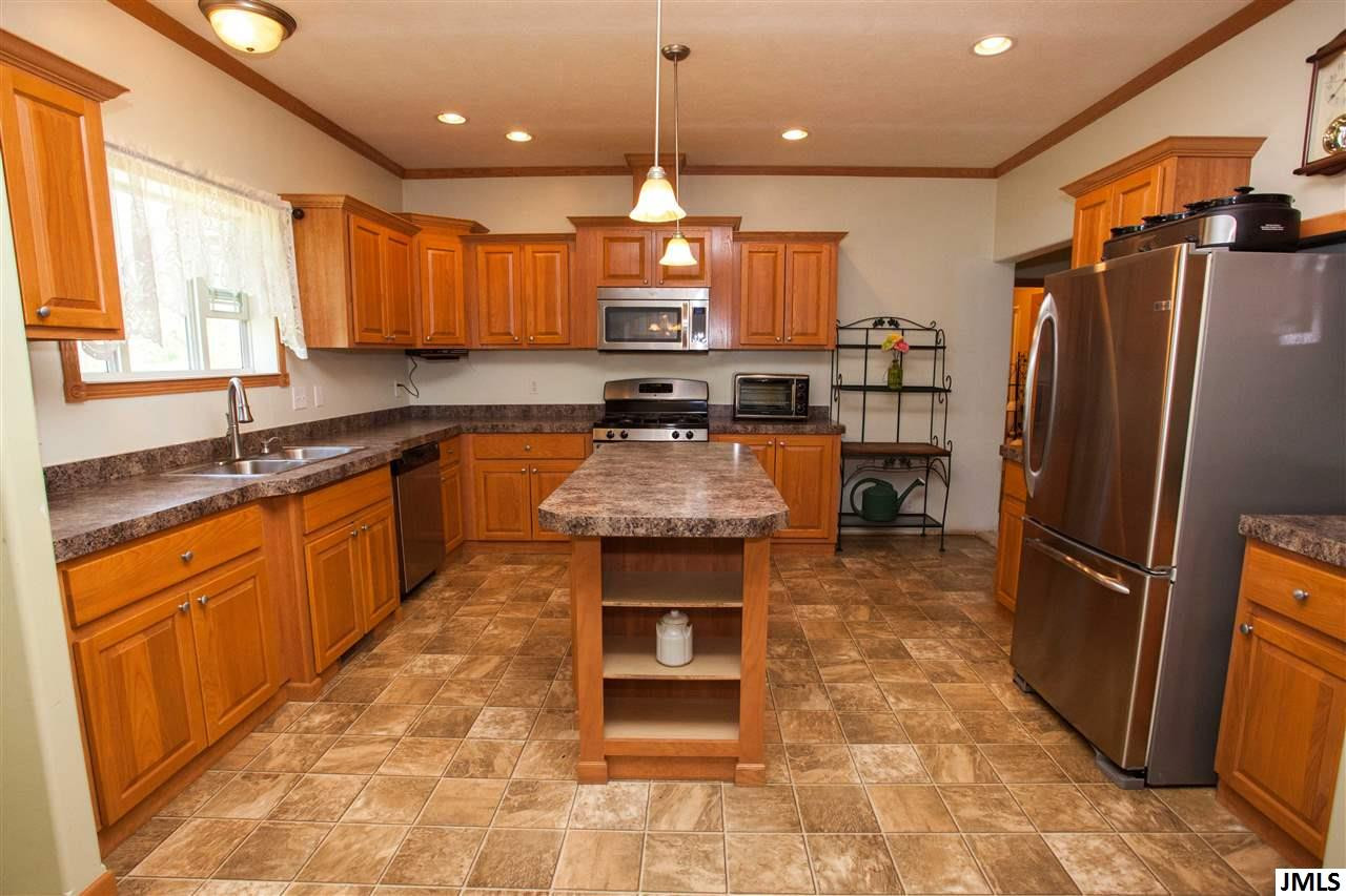 5093 Ruby Road Jackson, MI 49201 - Photo 8 of 29 Photo 8