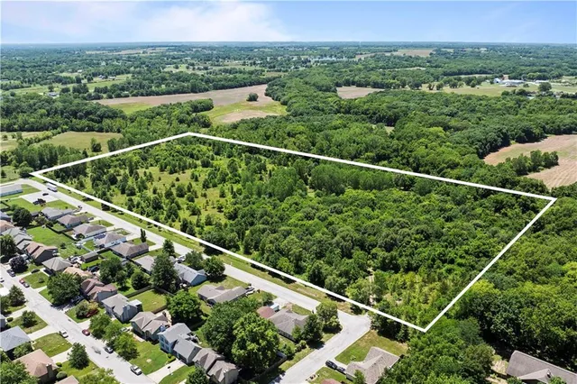 $155,000 | Lot 1 Oak Street, Belton, MO 64012