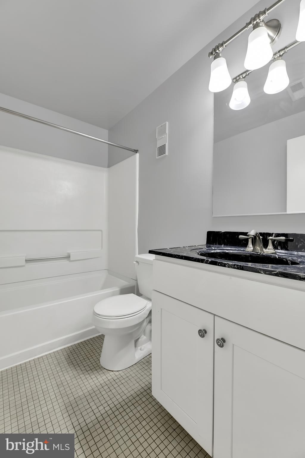 650 South Charles Street, Unit R16 Baltimore, MD 21230 - Photo 22 of 26 Gallery Image 22