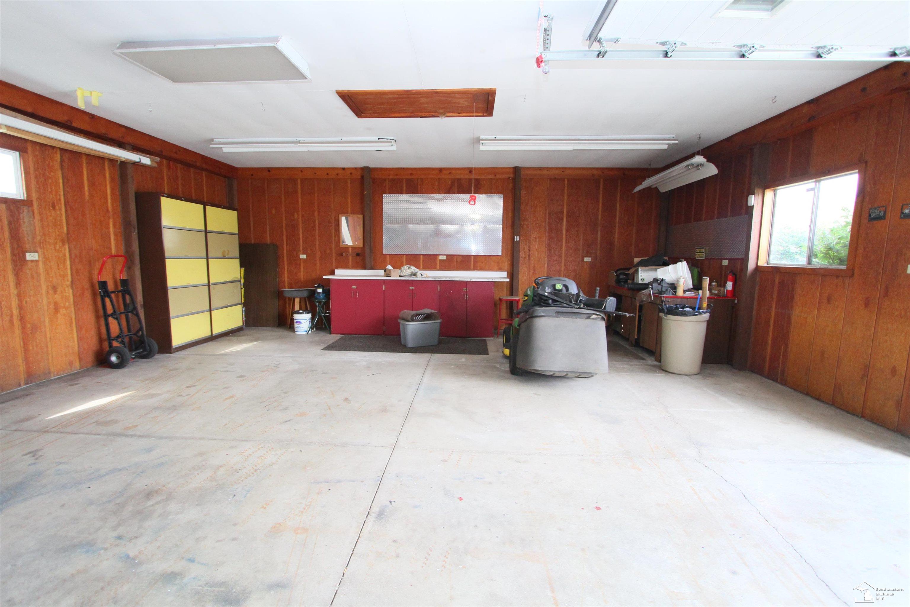 4833 Stadler Road Monroe, MI 48162 - Photo 44 of 59 Pole barn