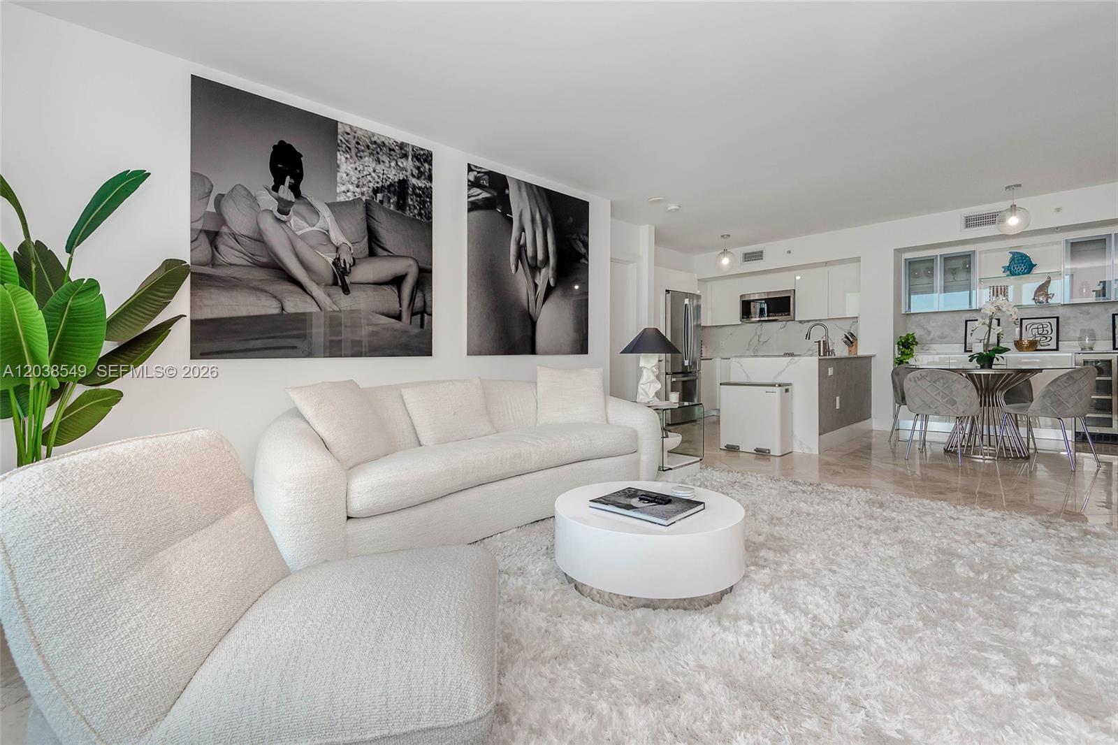 90 Alton Road, Unit 1109 Miami Beach, FL 33139 - Photo 7 of 28